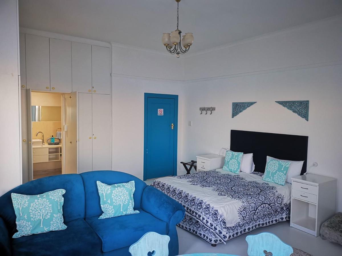 Rachawadee Accomodation​ & Health Spa Simonʼs Town Buitenkant foto