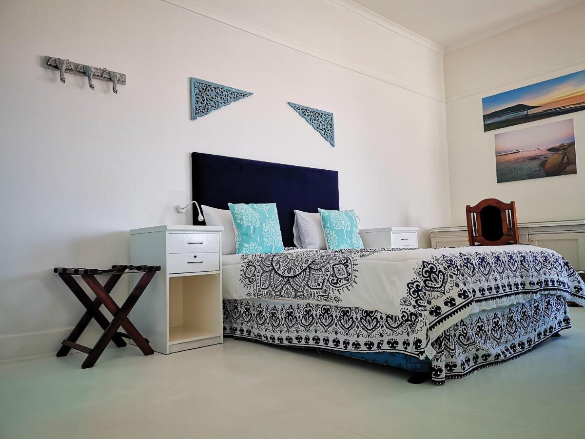 Rachawadee Accomodation​ & Health Spa Simonʼs Town Buitenkant foto